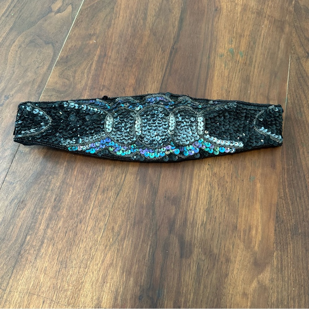Small sequined Velcro satin waist belt
